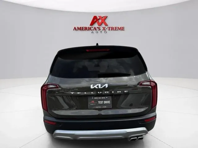 More photos of 2022 Kia Telluride SX at America's Xtreme Auto Sales & Auto Repair | Luxury Used Cars & Trucks Dealership, TX