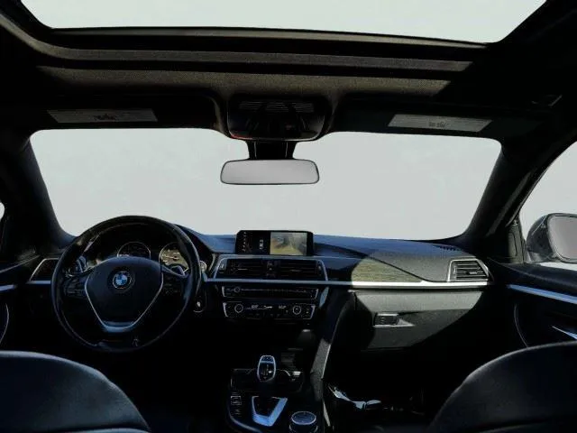 BMW 4 Series photo 38