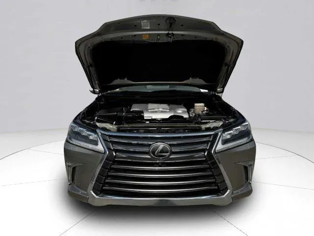 Lexus LX photo 43