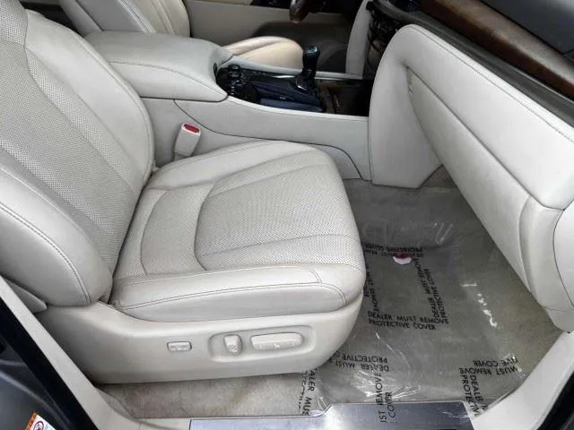 Lexus LX photo 58