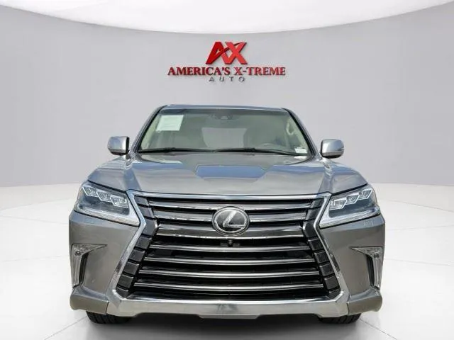 Lexus LX photo 10