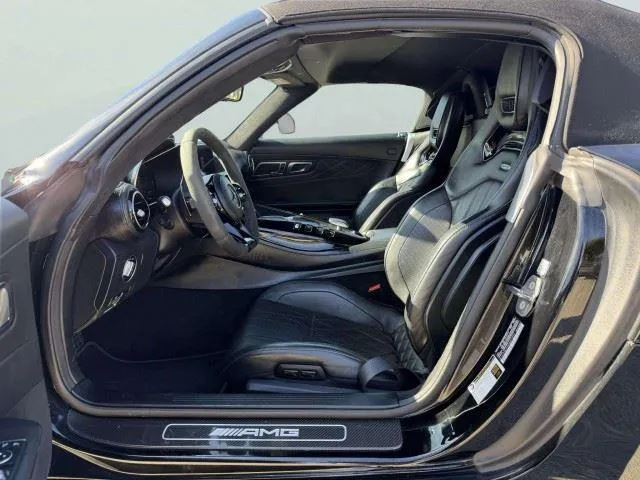 2021 Mercedes-Benz AMG GT Roadster 21