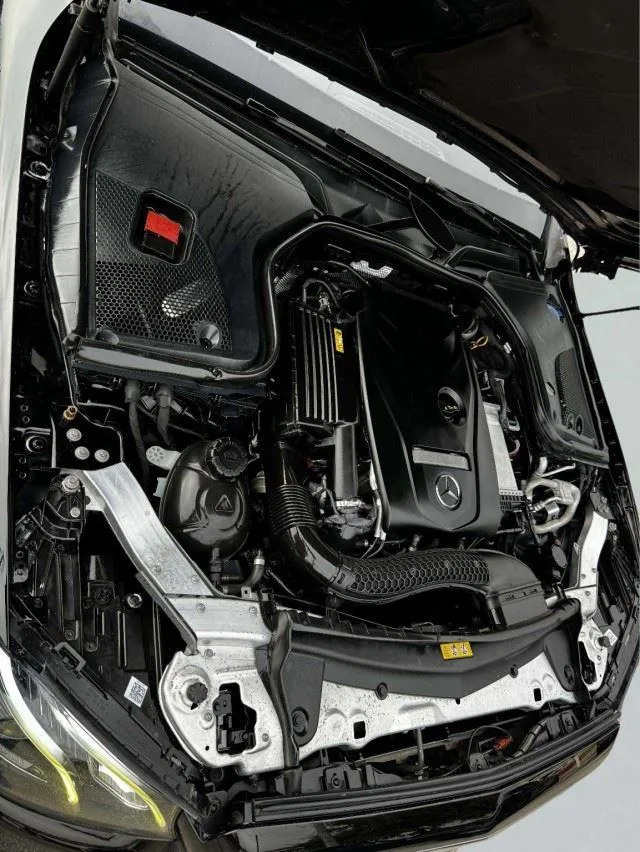 Mercedes-Benz E-Class photo 59