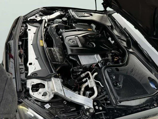 Mercedes-Benz E-Class photo 60