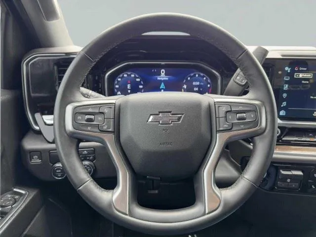 Chevrolet Silverado photo 33