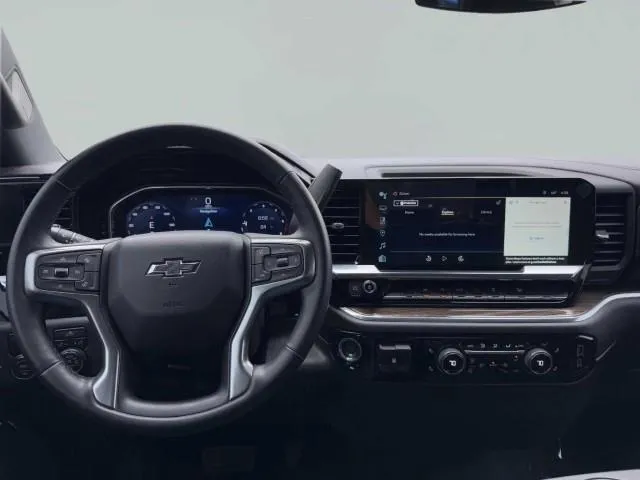 Chevrolet Silverado photo 34