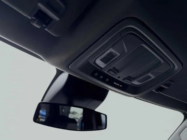Chevrolet Silverado photo 37