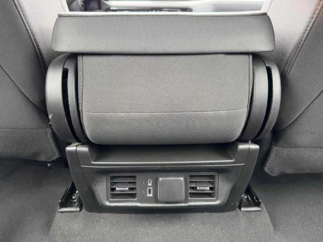 Chevrolet Silverado photo 42