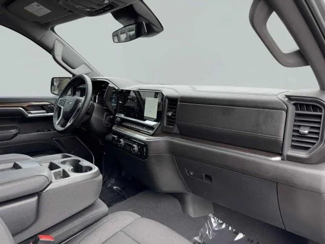 Chevrolet Silverado photo 52