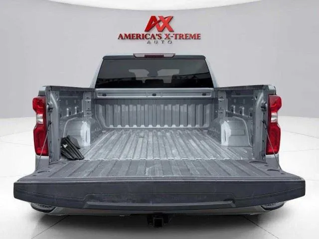 Chevrolet Silverado photo 53