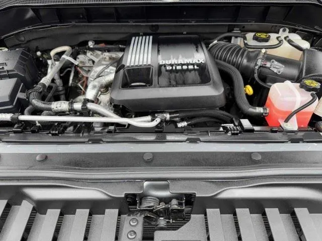 Chevrolet Silverado photo 61