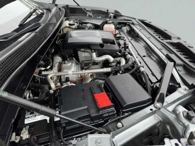 Chevrolet Silverado photo 63