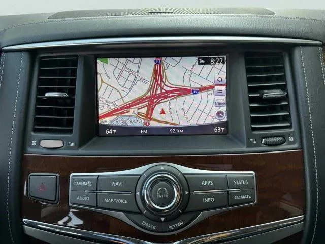 Infiniti QX80 photo 33