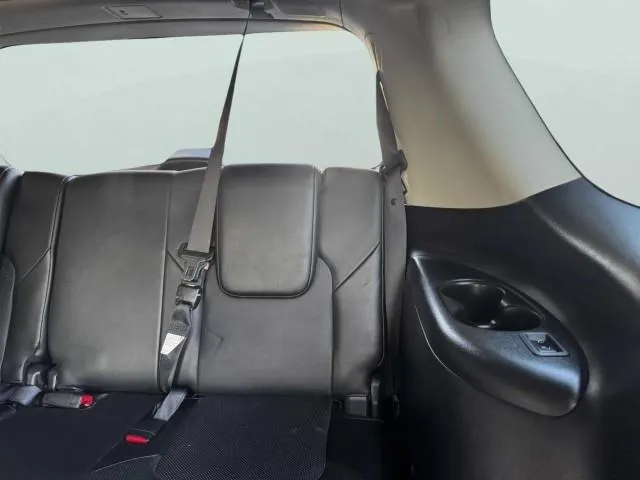 Infiniti QX80 photo 51