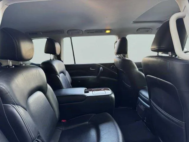 Infiniti QX80 photo 54