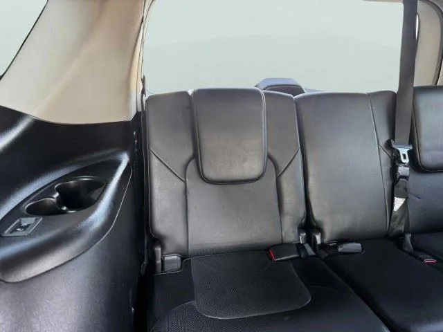 Infiniti QX80 photo 61