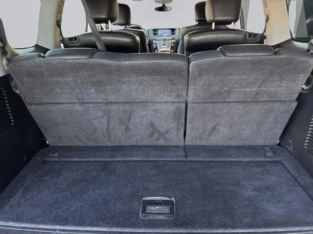 Infiniti QX80 photo 70