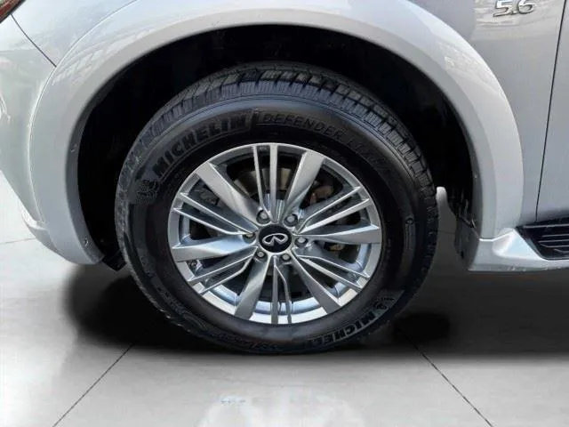 Infiniti QX80 photo 76