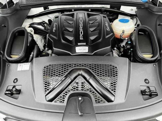 Porsche Macan photo 61