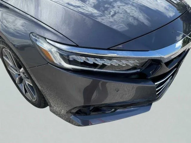 Honda Accord photo 9