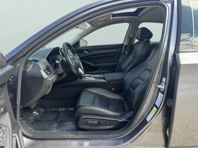 Honda Accord photo 15