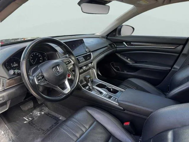 Honda Accord photo 17