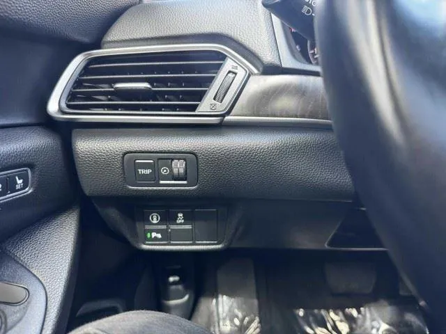 Honda Accord photo 21