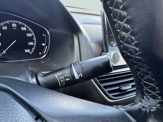 Honda Accord photo 24