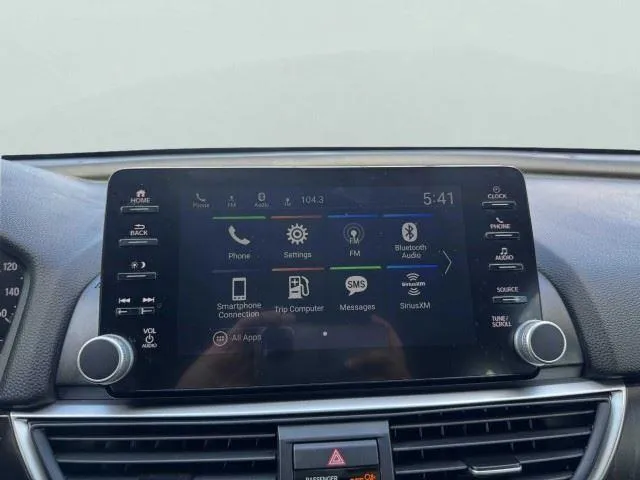 Honda Accord photo 29