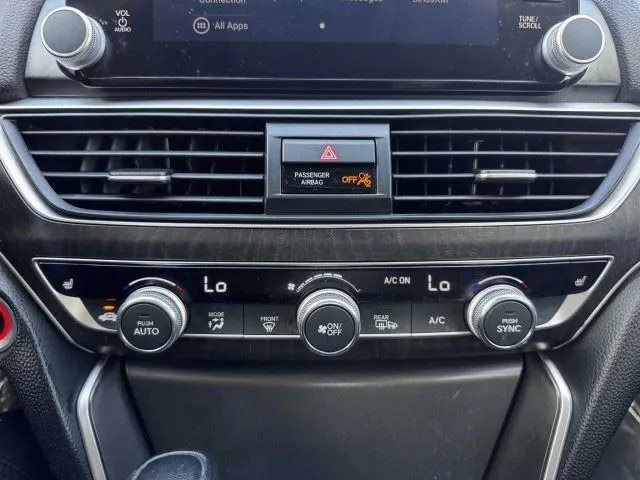 Honda Accord photo 31
