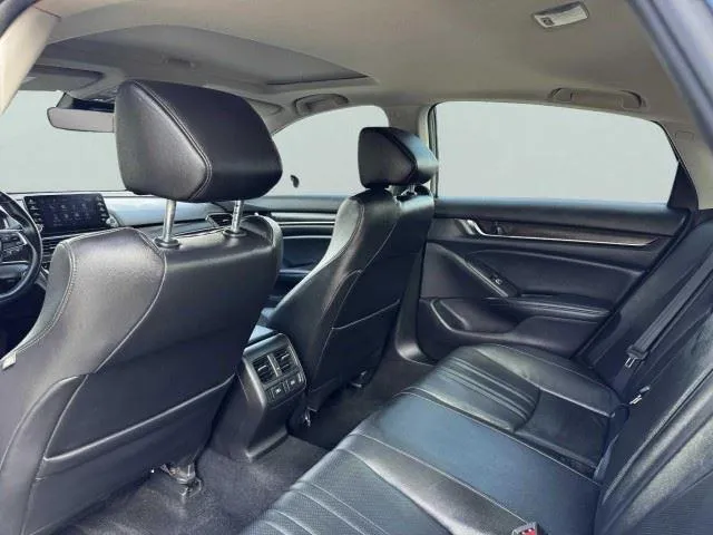Honda Accord photo 37