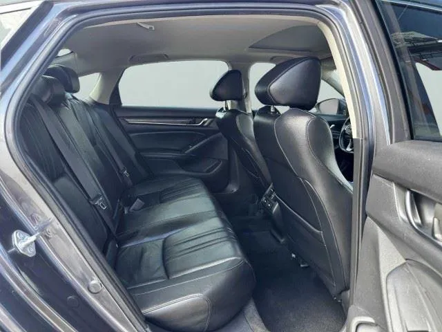 Honda Accord photo 43