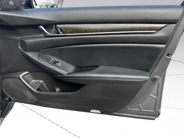 Honda Accord photo 52