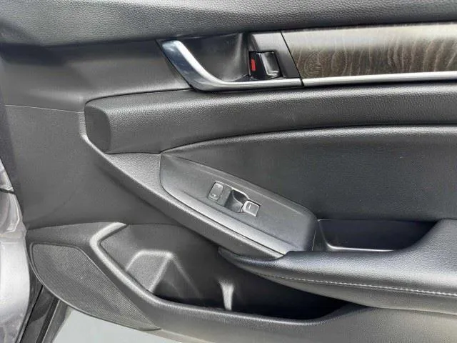 Honda Accord photo 53