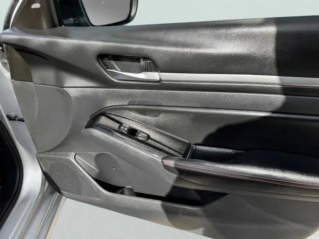 2024 Nissan Altima SR - Photo 47