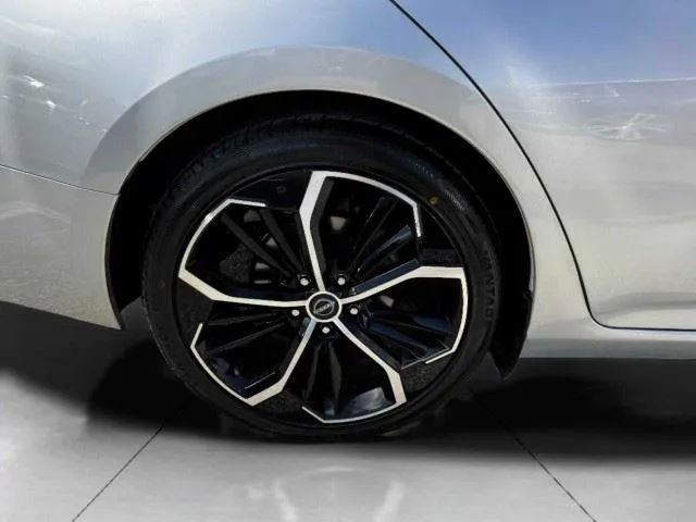 2024 Nissan Altima SR - Photo 52