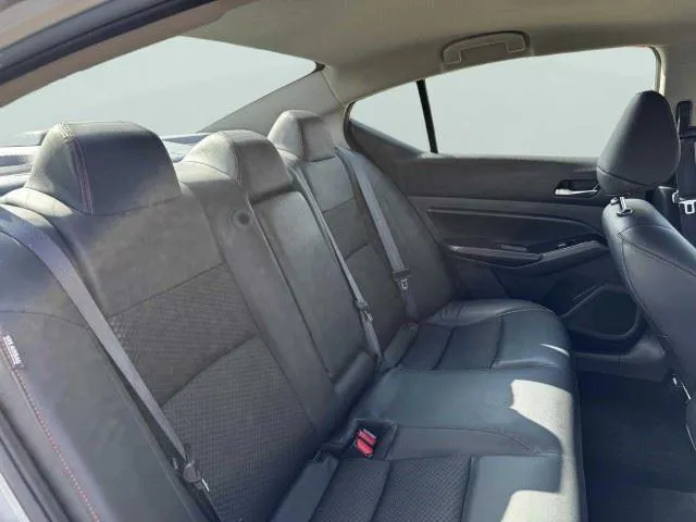 2024 Nissan Altima SR - Photo 41