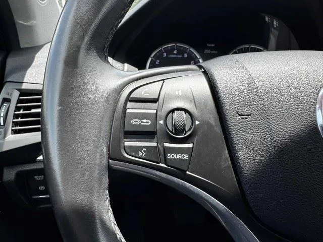 Acura MDX photo 28