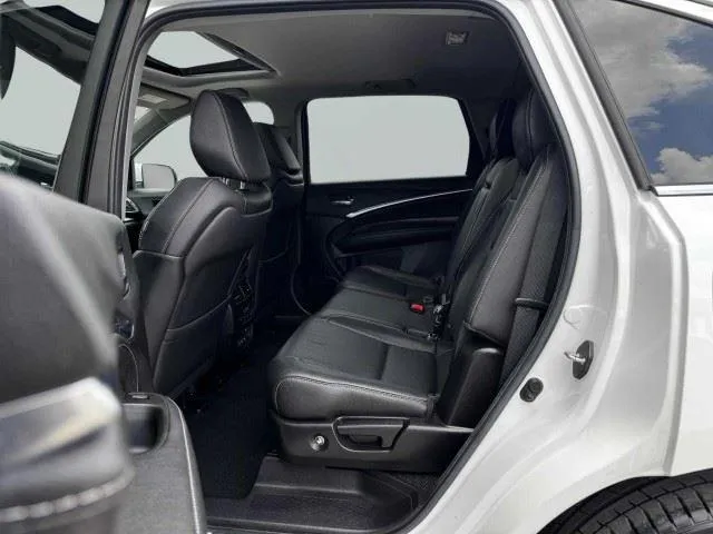 Acura MDX photo 34