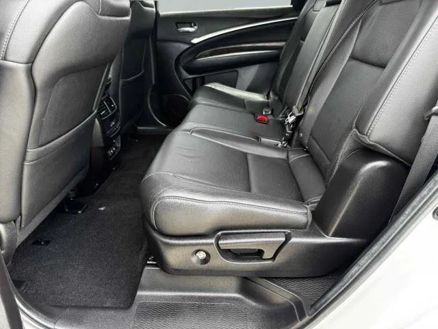Acura MDX photo 36