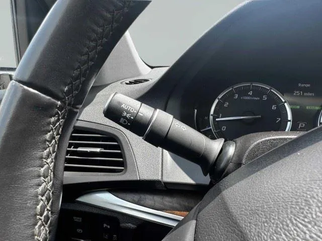 Acura MDX photo 25