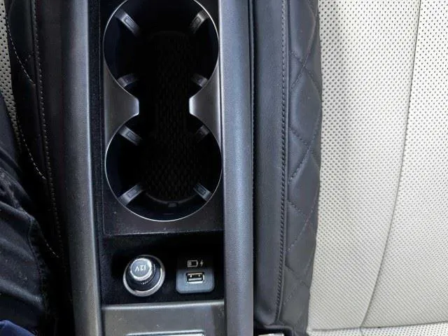 Bentley Continental photo 12
