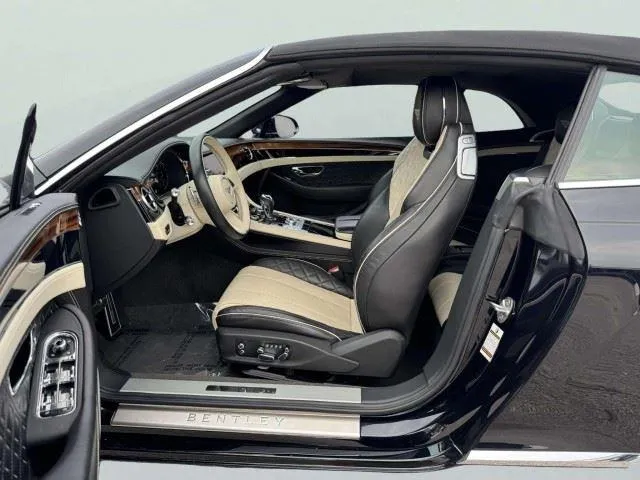 Bentley Continental photo 92