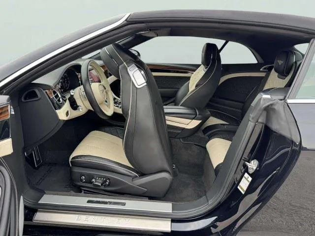 Bentley Continental photo 49