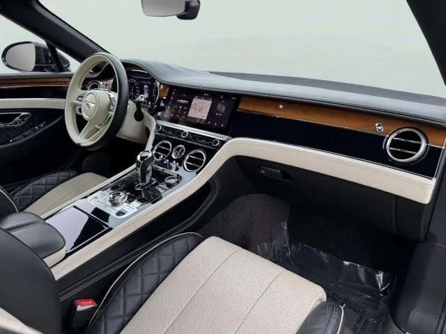 Bentley Continental photo 58