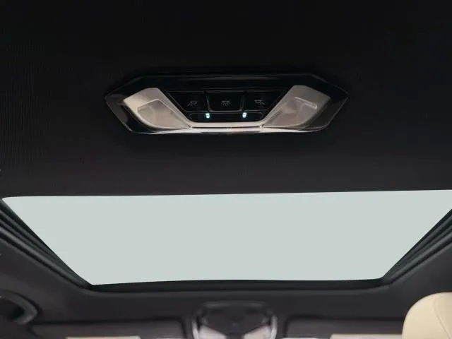 BMW 3 Series photo 39