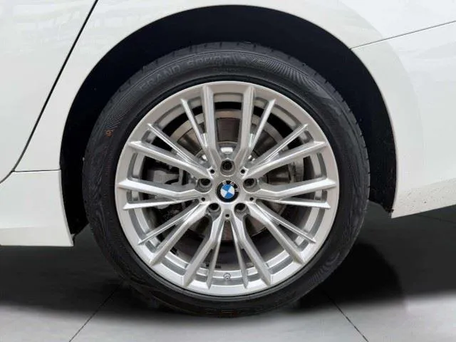 BMW 3 Series photo 52