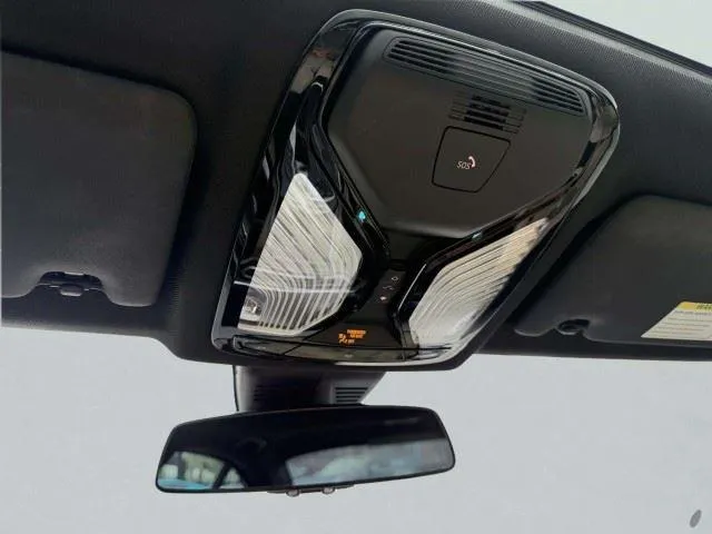 BMW 3 Series photo 32