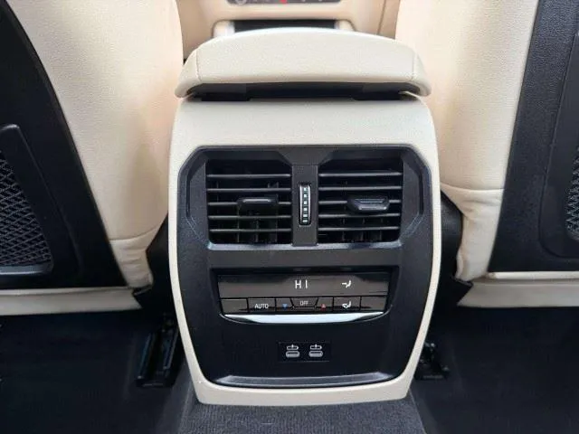 BMW 3 Series photo 37