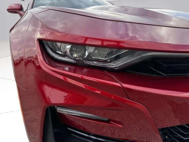 2023 Chevrolet Camaro 12
